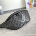 Louis Vuitton Monogram Shadow DISCOVERY Waist bag Chest bags original 1:1 Quality #999931722