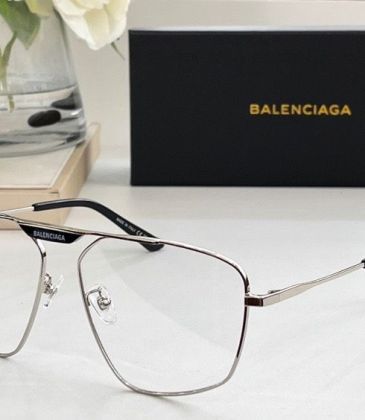 New design Balenciaga AAA Sunglasses #999933927