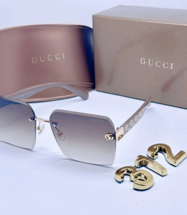 Gucci Sunglasses #999937547