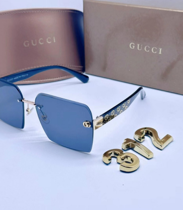 Gucci Sunglasses #999937549
