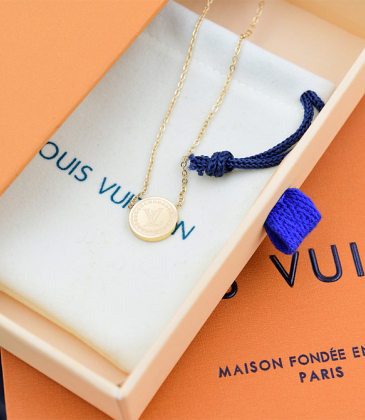 Louis Vuitton Necklace #999921100