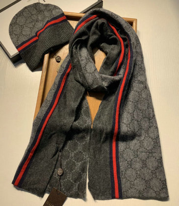 Gucci Wool knitted Scarf and cap #999909607