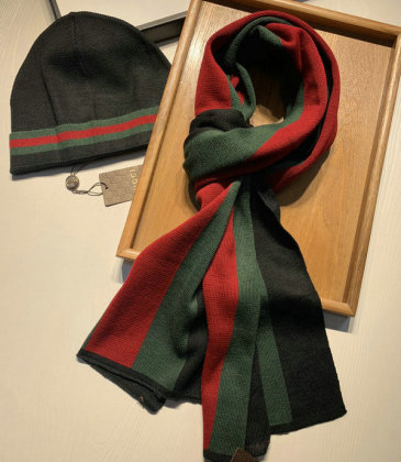 Gucci Wool knitted Scarf and cap #999909610