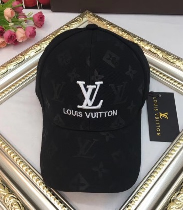 Louis Vuitton AAA+ Hats #912641