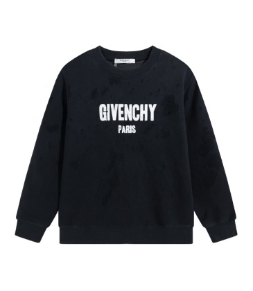 Givenchy Sweaters for MEN  and Women #999928960