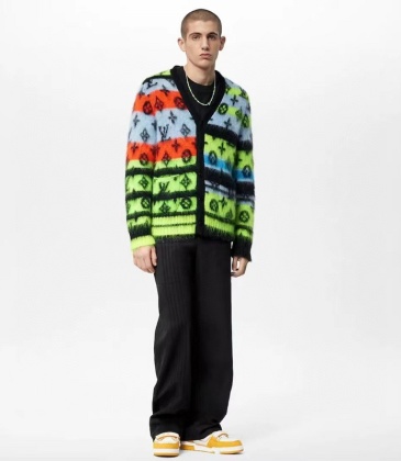 Louis Vuitton Sweaters for Men #999928285