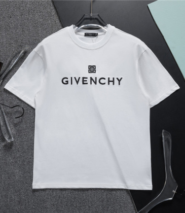Givenchy T-shirts for MEN #999934374