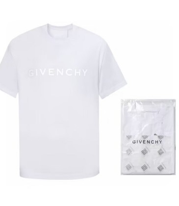Givenchy T-shirts for MEN #999935520