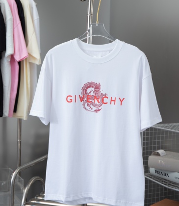 Givenchy T-shirts for MEN #A35551