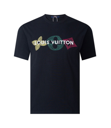 Louis Vuitton T-Shirts for AAAA Louis Vuitton T-Shirts #A32403