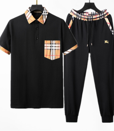 Burberry Tracksuits for Burberry Short Tracksuits for men #999921596