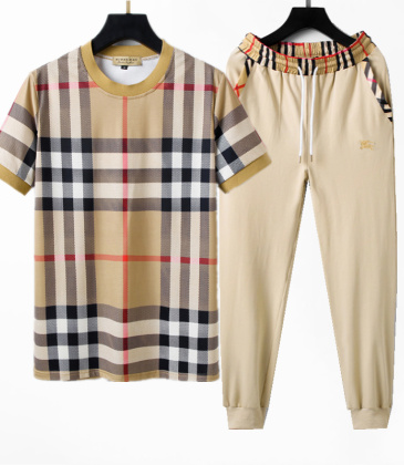 Burberry Tracksuits for Burberry Short Tracksuits for men #999921651