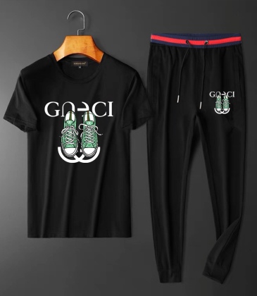 Gucci Tracksuits for Gucci short tracksuits for men #999925666
