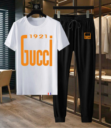 Gucci Tracksuits for Gucci short tracksuits for men #A25753