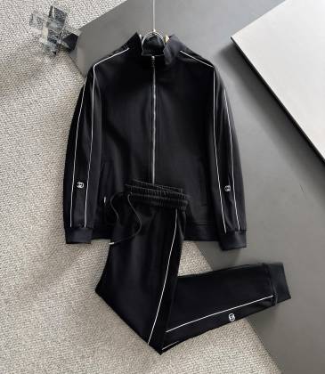 Gucci Tracksuits for Men's long tracksuits #A31144