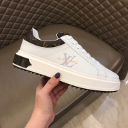 Louis Vuitton Shoes for Louis Vuitton Unisex Shoes #99116497