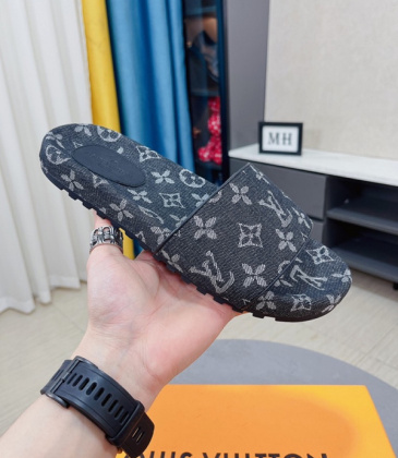 Replica Louis Vuitton Slippers for Men's #999924839