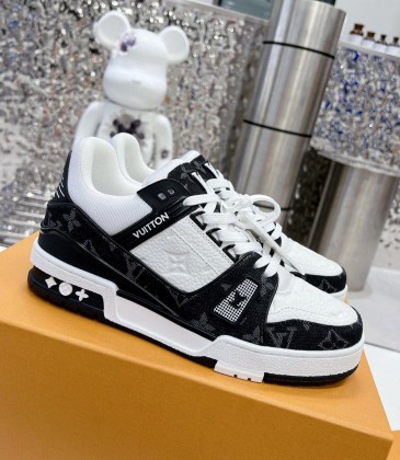 Louis Vuitton Trainer White black Louis Vuitton Monogram Sneakers  #A34893