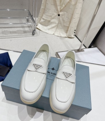 Prada Shoes for Women's Prada Sneakers #A29507