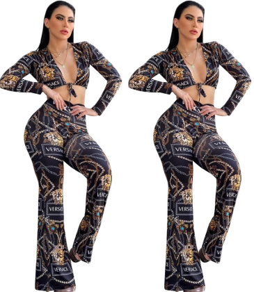 Versace 2023 new Fashion Tracksuits for Women #A26501
